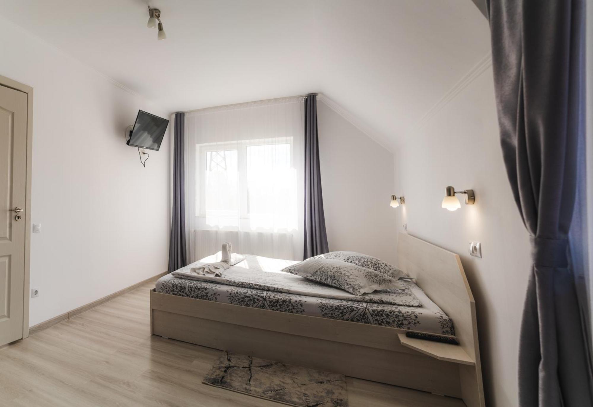 Casa Bokor Hotel Совата Екстериор снимка
